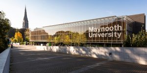 Học bổng Đại học Maynooth University